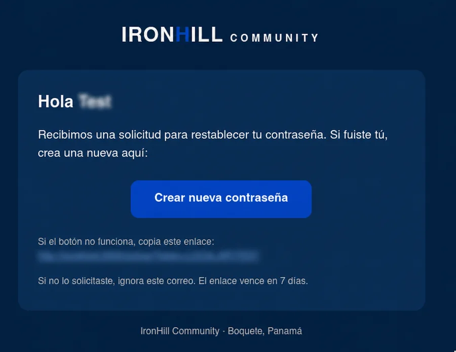 Correo de IronHill para restablecer la contraseña; el nombre y el enlace están ocultos